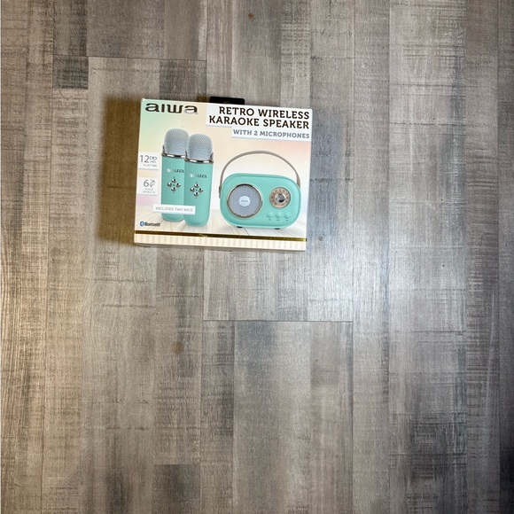 Aiwa Retro Wireless Karaoke Speaker with Two Microphones - Picture 2 of 5